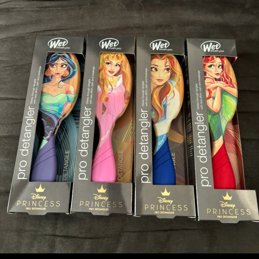 Limited edition Disney Princess  wet brush pro collection